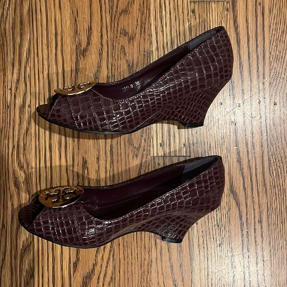 Tory Burch Shoes - Picture 8 of 10